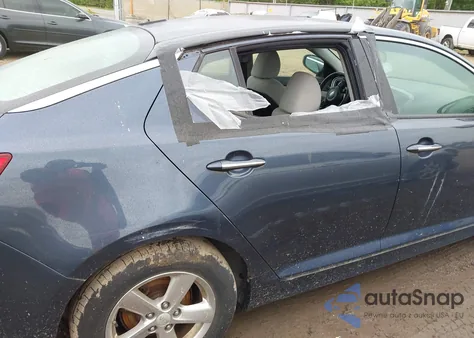 2015 Kia Optima Lx z USA, uszkodzony, nr VIN 5XXGM4A74FG468987